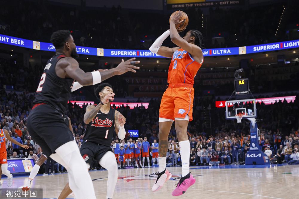 莱昂纳德：热爱篮球促使我不断从伤病中回归 当下目标只有赢球