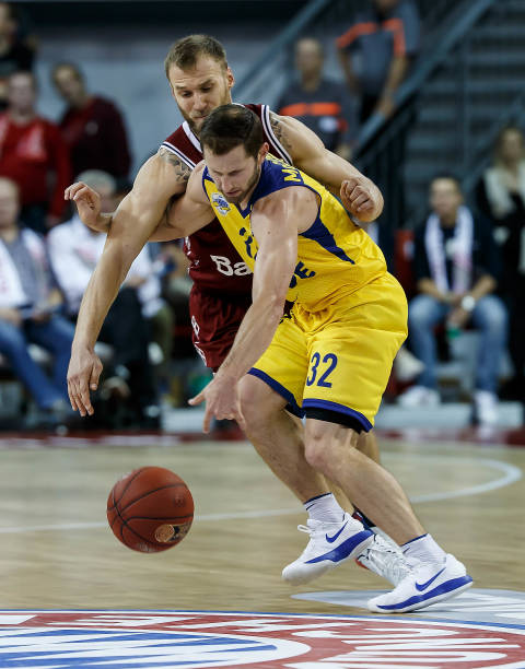 的背景下 的背景下