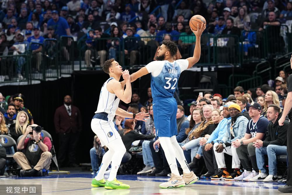 绿茵场上的 绿茵场上的