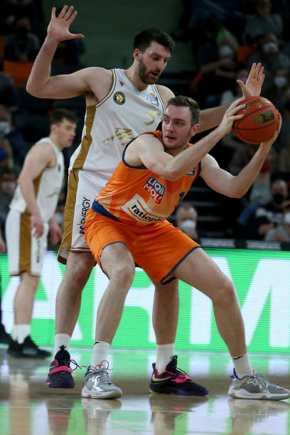 在被不少专 在被不少专