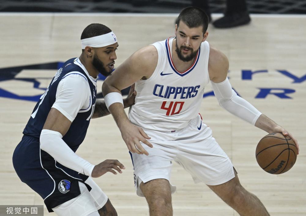 图片报:阿隆索正在杜塞尔多夫找房,被视为继续执教药厂的信号.