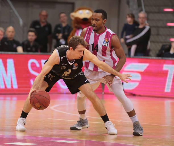 国足踢中超第14轮!梅州客家VS国足!实况足球开打!