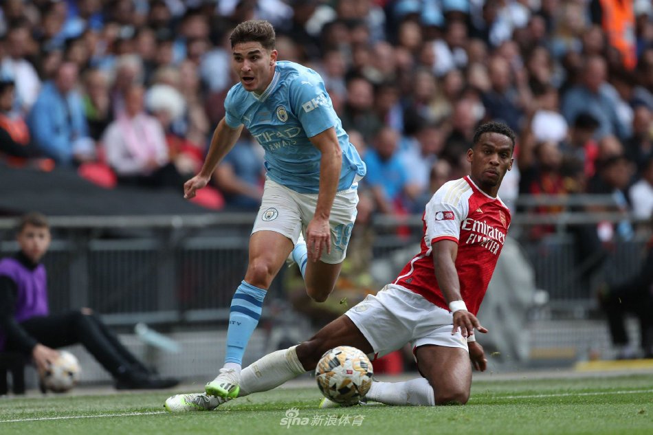 早报：悲欢并不相通