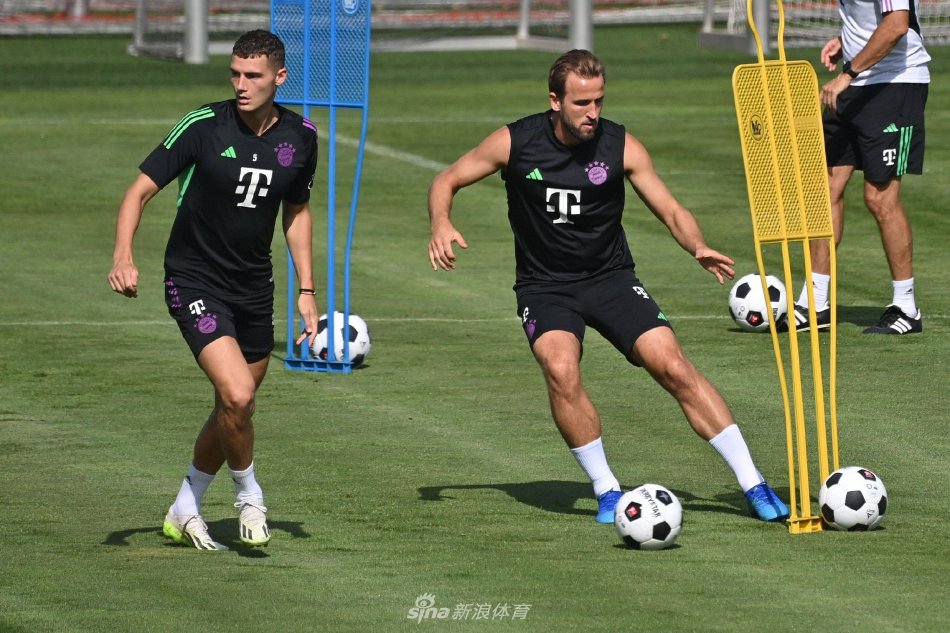 范德芬：我知道我加速后别人很难追上，那一刻只想着必须进球